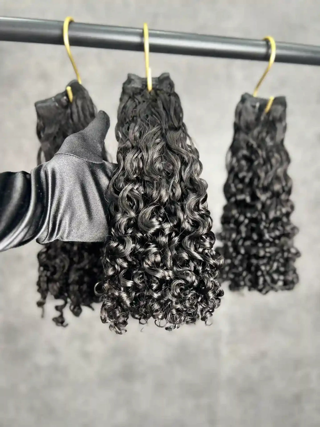 3 paquets de cheveux bouclés style Pixie à grosses boucles birmanes, double épaisseur | Longueur 10 à 24 pouces | Marque Boruihair | 100 % cheveux humains